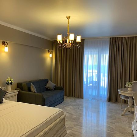 Summer Apartments Западен Ефорие Екстериор снимка